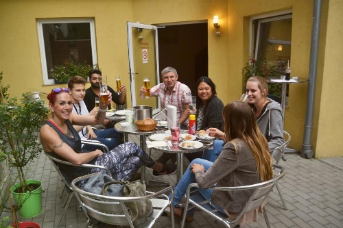 Do Step Inn  Hotel & Hostel image 36
