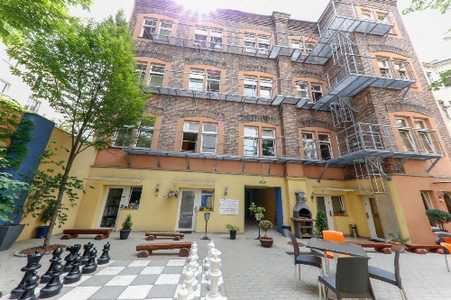 Do Step Inn  Hotel & Hostel image 50